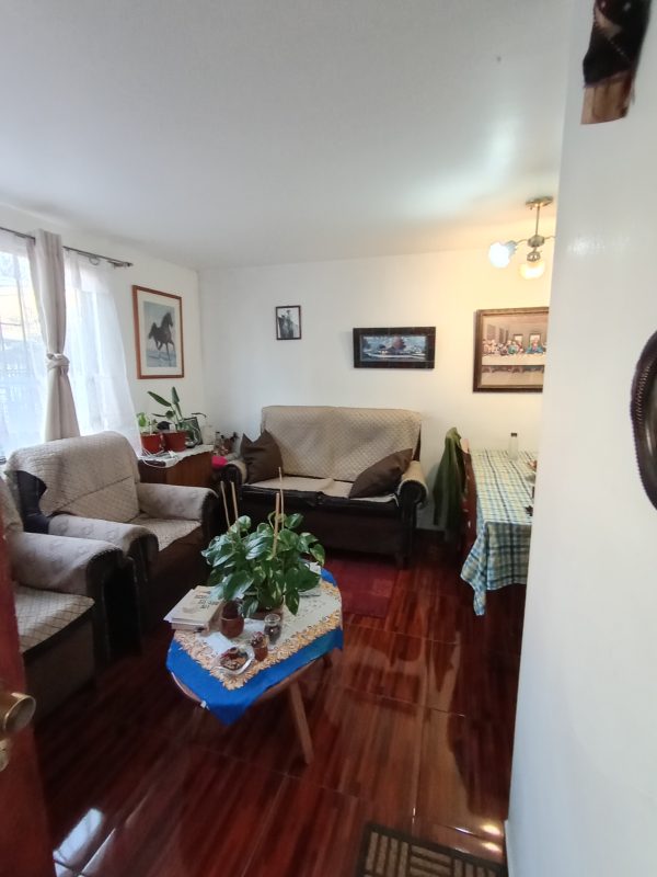 CASA EN VENTA DE DOS PISOS A PASOS METRO PROTECTORA DE LA INFANCIA - Imagen 3