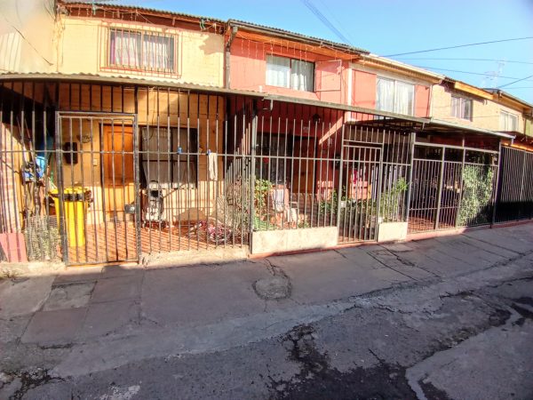 CASA USADA VENTA LA PINTANA - Imagen 3
